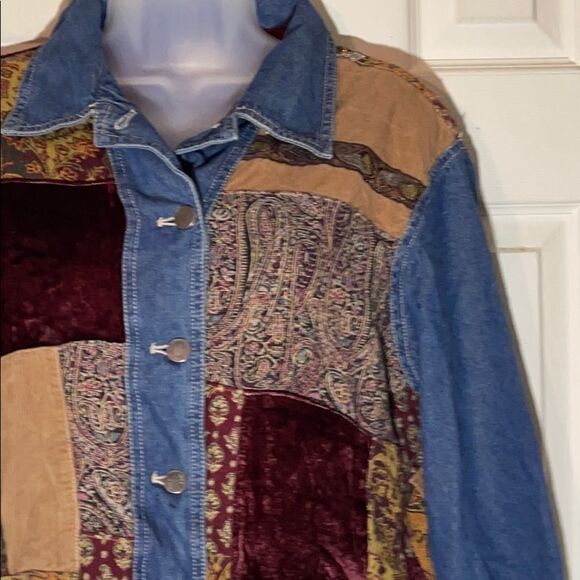J. Jill Denim Out of the Blue Patchwork Jean Jacket See Measurements - Picture 6 of 15